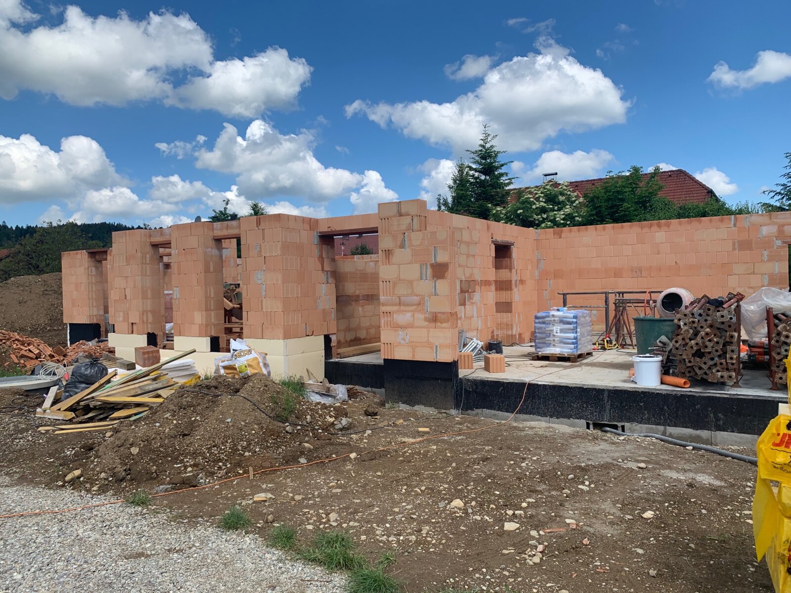 Rohbauarbeiten von der Power Immobilien Bau GmbH